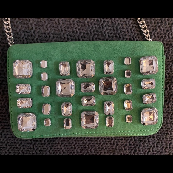 3/20$ Green Aldo clutch - Picture 2 of 5